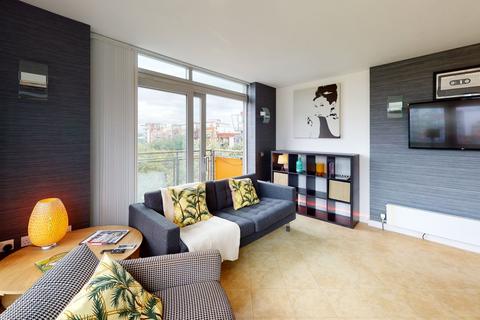 3 bedroom apartment to rent, West Parkside, Greenwich, London, SE10