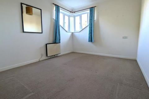 3 bedroom retirement property for sale, Middlebridge Street, Romsey, SO51