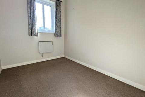 3 bedroom retirement property for sale, Middlebridge Street, Romsey, SO51