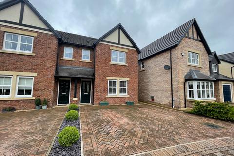 3 bedroom semi-detached house to rent, 33 Hadrian Way, Houghton, CA3