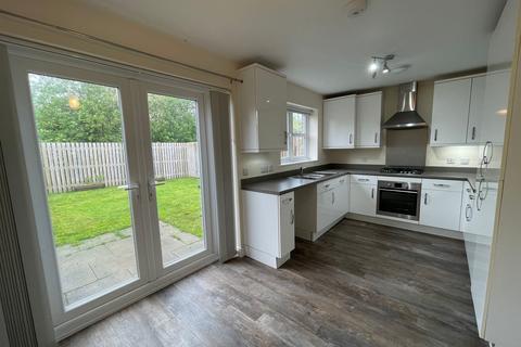 3 bedroom semi-detached house to rent, 33 Hadrian Way, Houghton, CA3