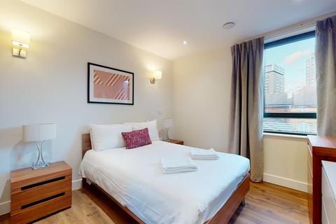 2 bedroom apartment to rent, Back Church Lane, London