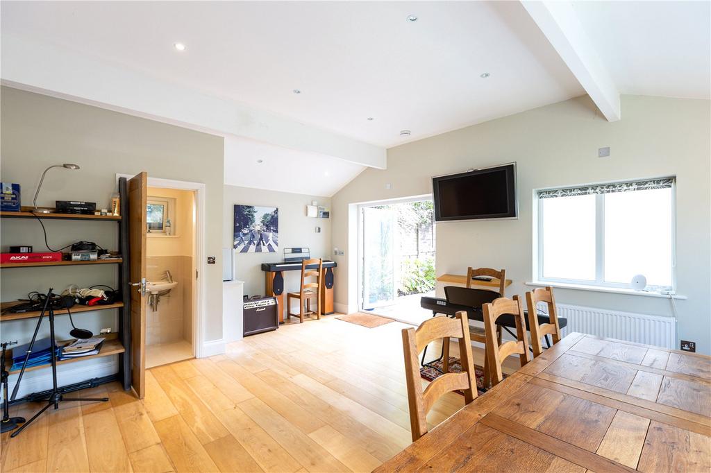 Detached Studio