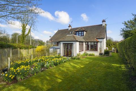 4 bedroom detached house for sale, Eythorne Road, Shepherdswell