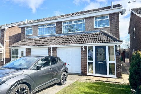 11 Barrhead Close, Stockton-on-tees, TS19 7SB