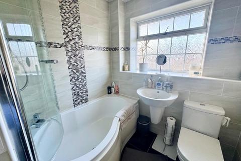 11 Barrhead Close, Stockton-on-tees, TS19 7SB