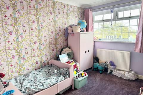 11 Barrhead Close, Stockton-on-tees, TS19 7SB
