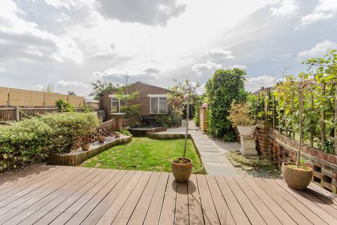 4 bedroom house for sale, Bushey Road, Raynes Park, London, SW20