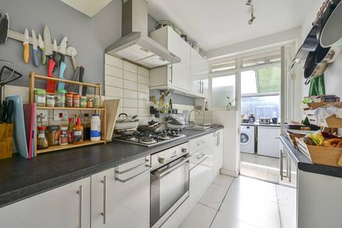 4 bedroom house for sale, Bushey Road, Raynes Park, London, SW20