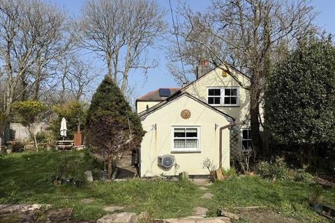 Tresamble Villa Pulla Cross, Truro, TR4 8RZ