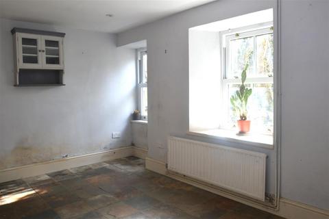 Tresamble Villa Pulla Cross, Truro, TR4 8RZ