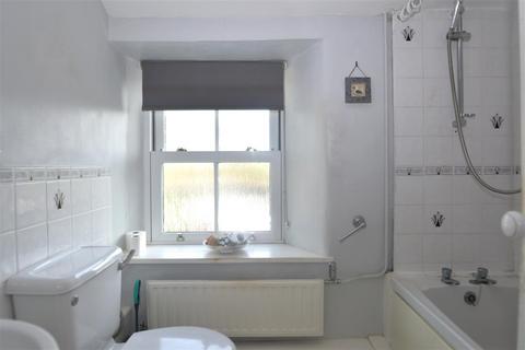 Tresamble Villa Pulla Cross, Truro, TR4 8RZ