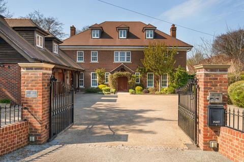 St Michaels Cliff Way, Compton, Winchester, SO21 2AP