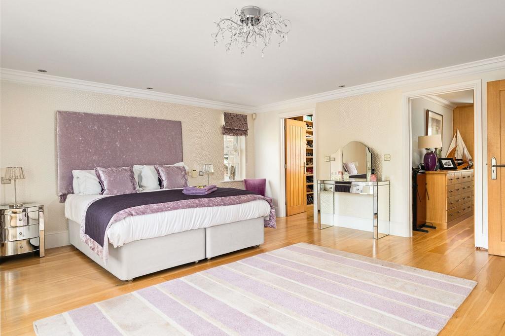 Principal Bedroom Suite and Dressing Room 1
