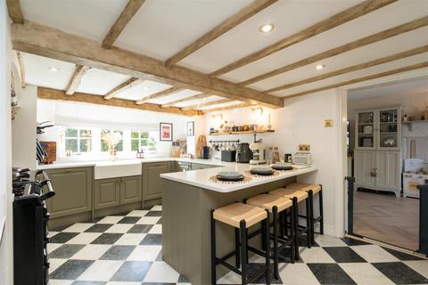 3 bedroom detached house for sale, Silver Street, Wythall, Birmingham