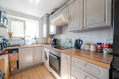 1 bedroom flat for sale, Swinnow Lane, Leeds, West Yorkshire, LS13