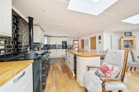 4 bedroom mobile home for sale, Port Werburgh Vicarage Lane, Hoo, Rochester
