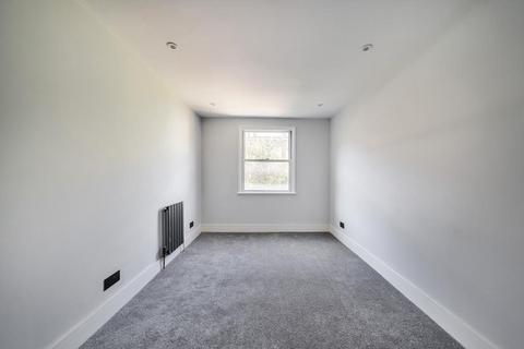 3 bedroom apartment to rent, Lancaster Road,  Notting Hill,  W11