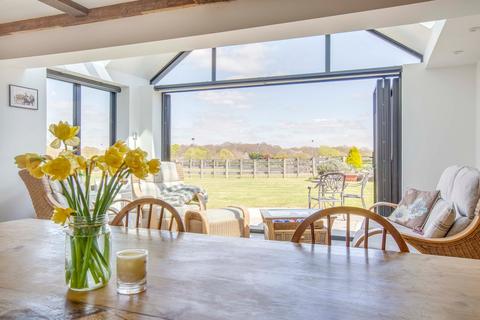4 bedroom equestrian property for sale, Spurlands End Road, High Wycombe HP15
