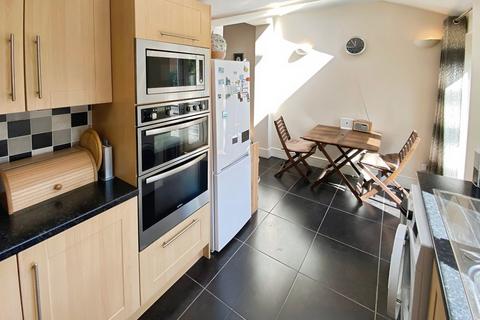 2 bedroom terraced house for sale, Henwood Road, Withington, Greater Manchester, M20