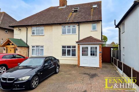 5 bedroom semi-detached house for sale, Heathview Road, Grays RM16