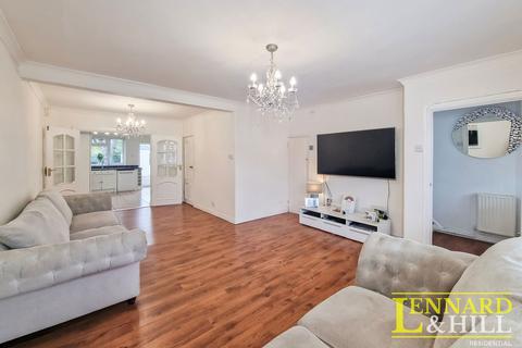 5 bedroom semi-detached house for sale, Heathview Road, Grays RM16