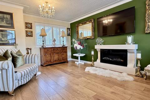 2 bedroom detached bungalow for sale, Lancaster Avenue, Lytham St Annes