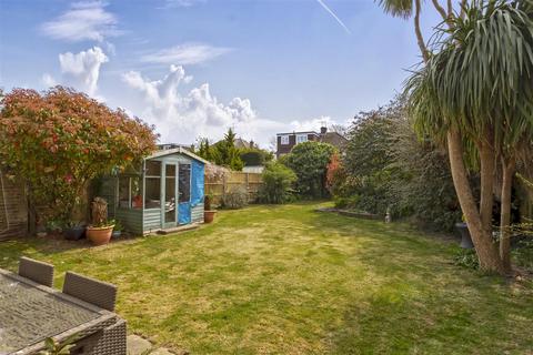 3 bedroom detached house for sale, Raleigh Crescent, Goring-by-Sea, Worthing