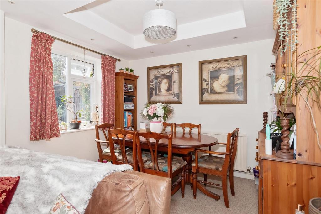 Raleigh Crescent 7.jpg
