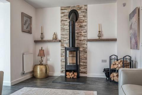 4 bedroom semi-detached house for sale, Berry Maud Lane, Shirley, B90