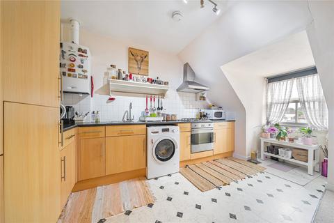 1 bedroom apartment for sale, Arden Close, Twickenham