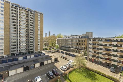 2 bedroom apartment for sale, Pleydell Estate, Lever Street, London, EC1V