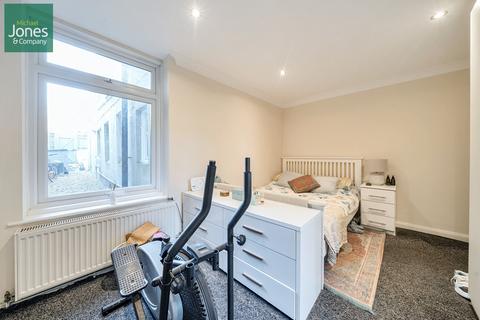 undefined, Marine Parade, Worthing, West Sussex, BN11