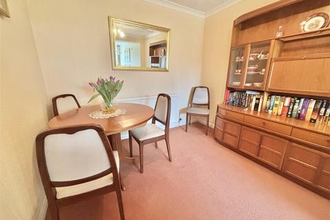 149 Broadmead, Dunvant, Swansea, SA2 7RB