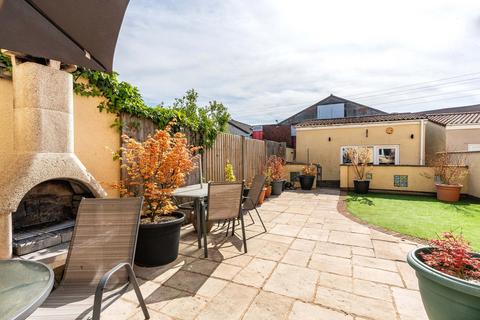 22 Davis Street, Bristol, BS11 9JW