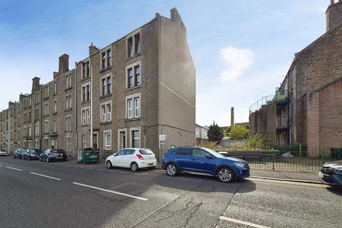 1 bedroom flat to rent, Strathmore Avenue, Dundee, DD3
