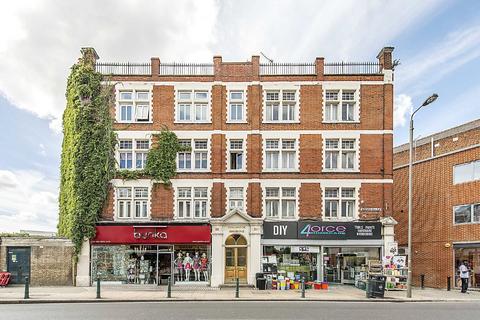 1 bedroom flat for sale, Bedford Hill, London11/04/25, SW12
