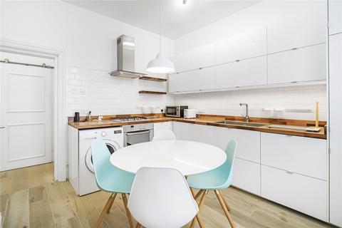1 bedroom flat for sale, Bedford Hill, London11/04/25, SW12