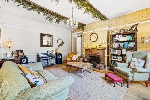 undefined, London Road, Brighton BN1