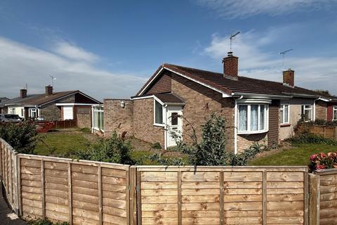 2 Ashton Crescent, Nailsea, Bristol, BS48 2JR