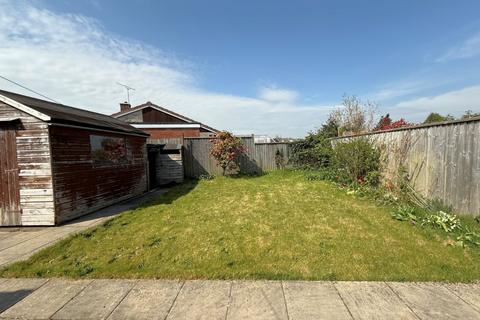 2 Ashton Crescent, Nailsea, Bristol, BS48 2JR
