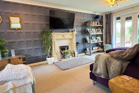 133 Retallick Meadows, St Austell, PL25 3BZ