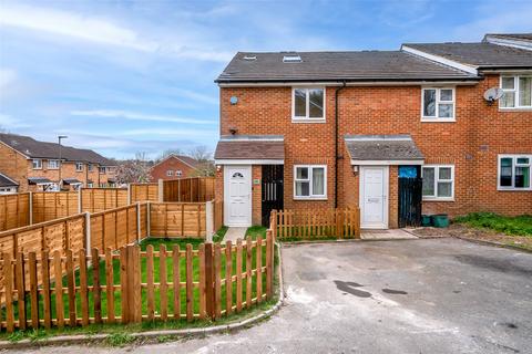 65 Doveney Close, Orpington, BR5 3WE