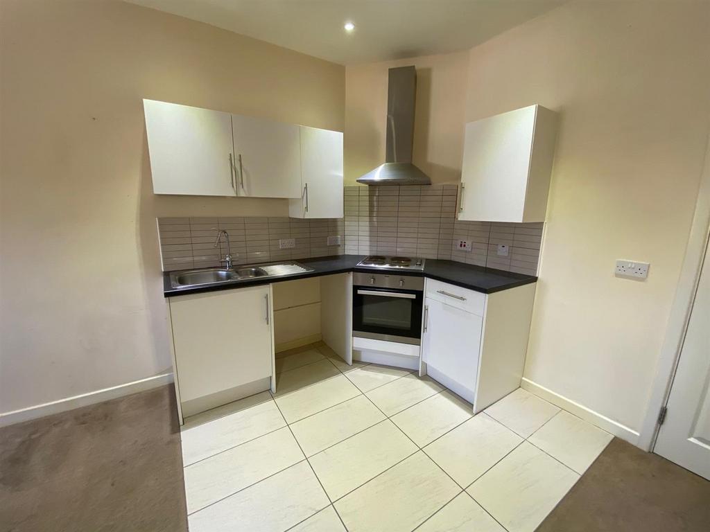 Kitchen area.jpg
