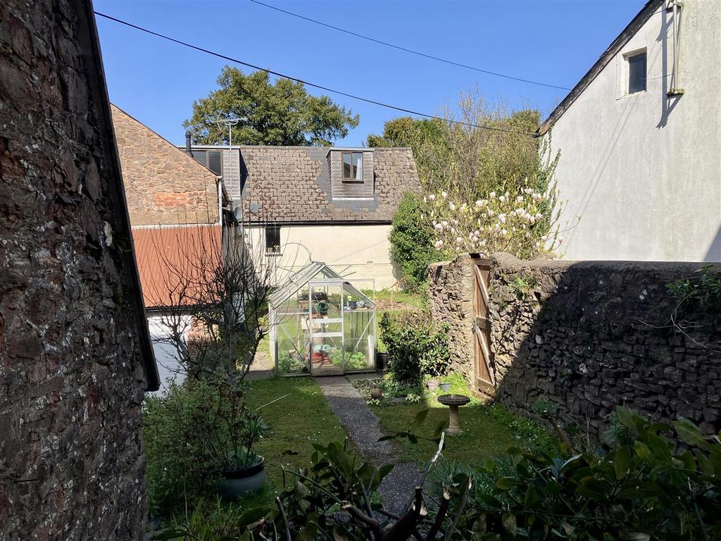Garden2.JPG