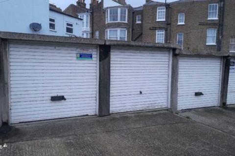 Garage to rent, Addington Place, Ramsgate CT11
