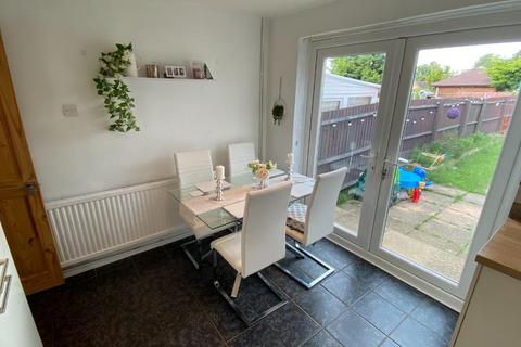 2 Catton Crescent, Northampton, NN2 8PL