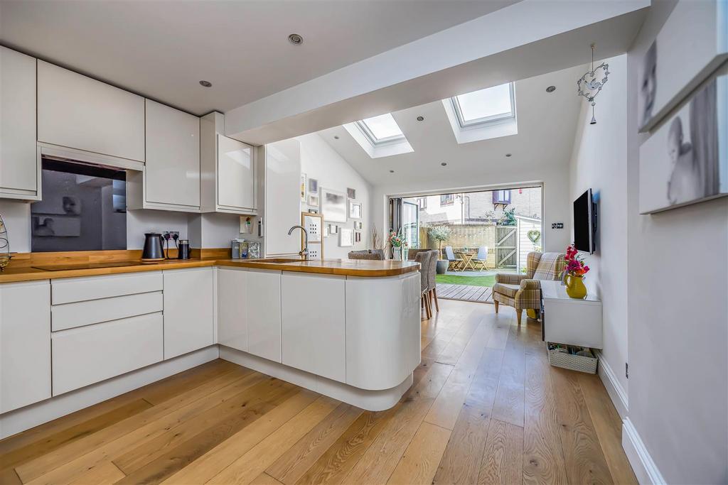 7 Vita Road, Portsmouth-Small-Portico Marketing-Sol