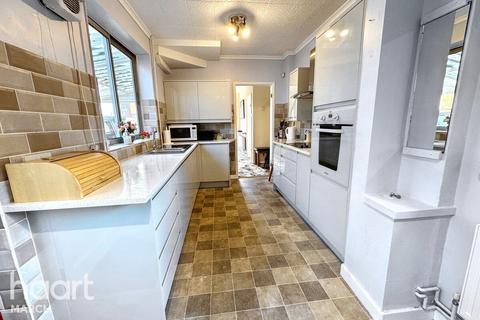 3 bedroom semi-detached house for sale, Maple Grove, March