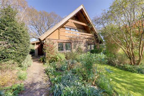 4 bedroom detached house for sale, Cote Street, Worthing